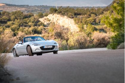 Mazda MX-5 2.0 Skyactiv G 184Ps